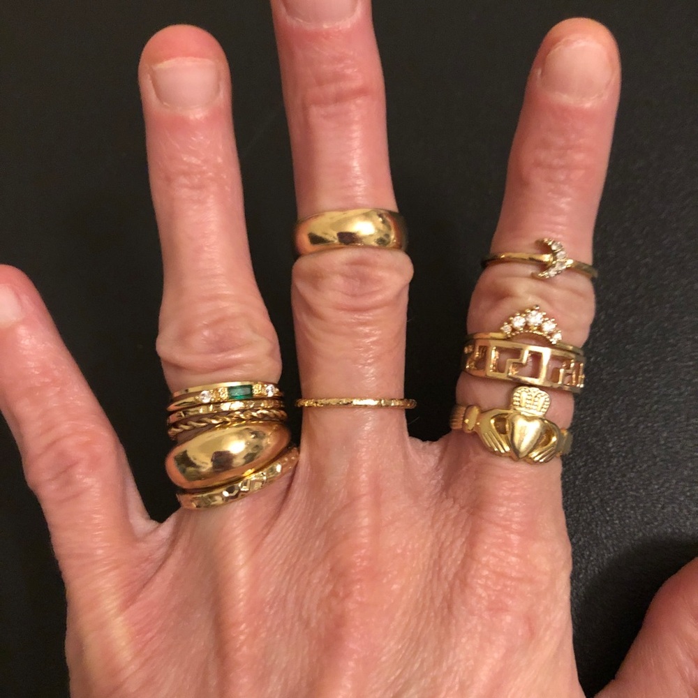 Gold-Tone Stackable Women's Ring Set - Elegant Mixed Design